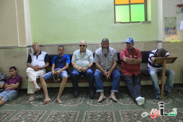  فيديو: الشيخ صرصور : هؤلاء مجرمون ويجب الحذر الشديد والرجاء  عدم الخروج افرادا بل جماعات 